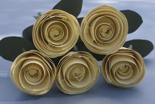 5 Handmade wooden roses