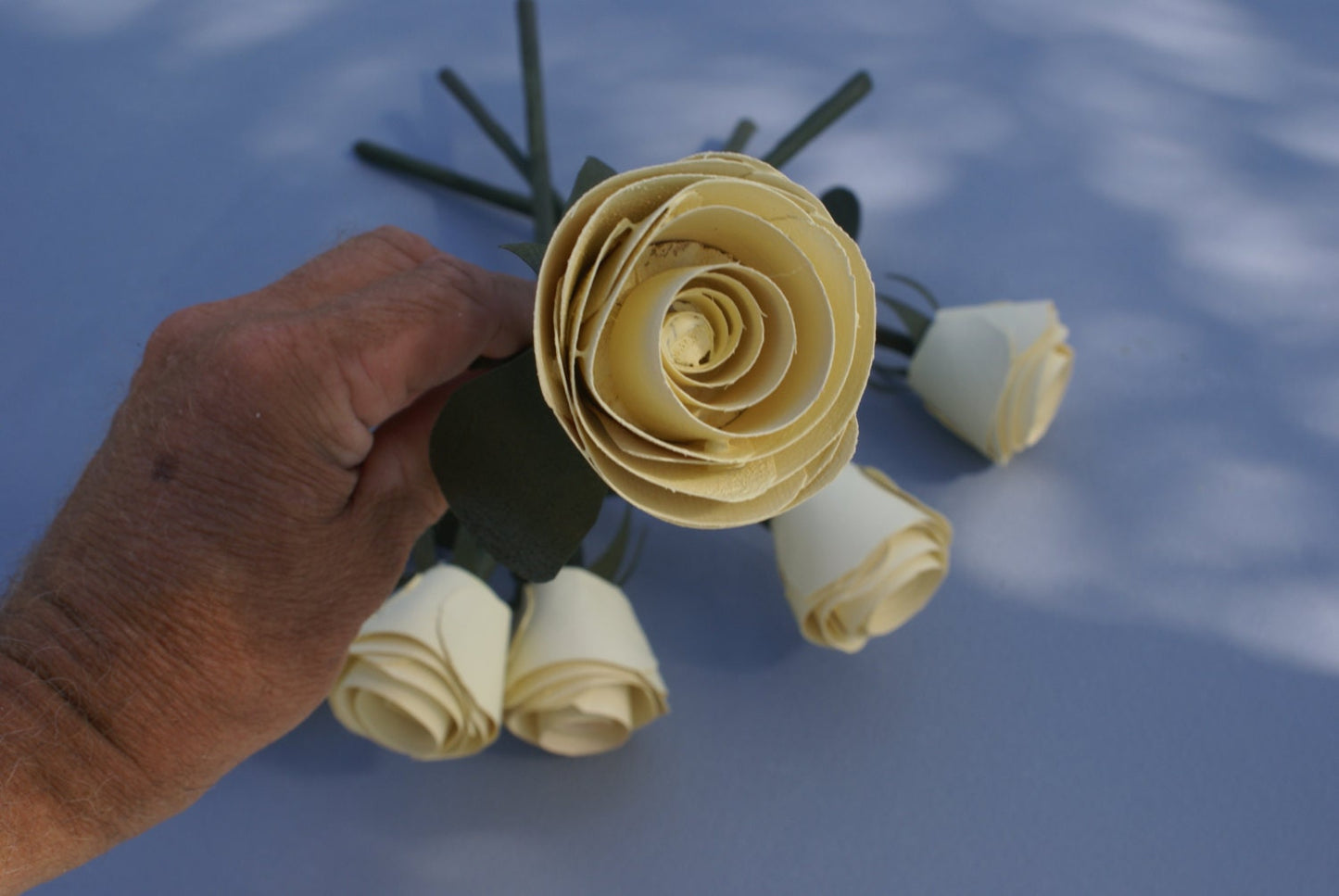 5 Handmade wooden roses