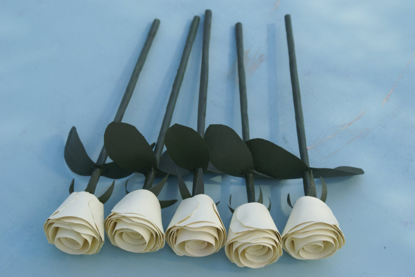 5 Handmade wooden roses