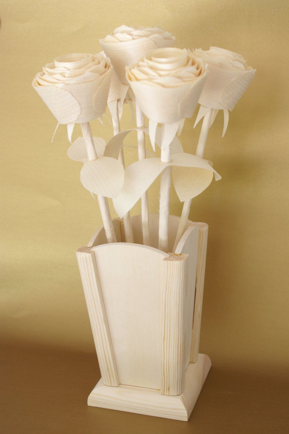 5 Handmade wood roses in wooden vase