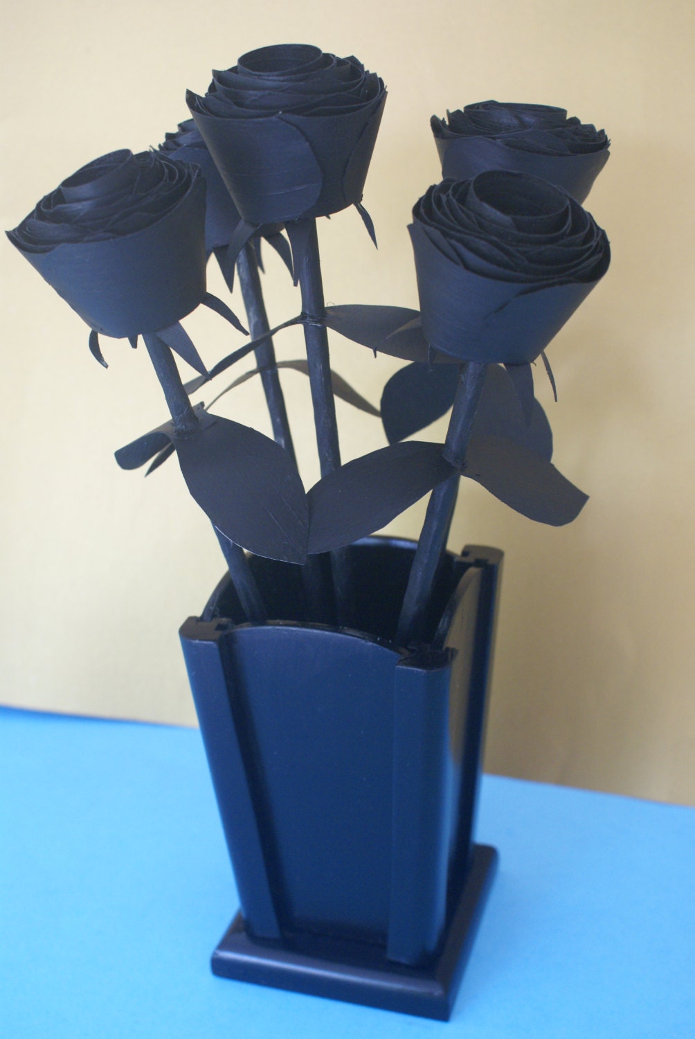 5 Handmade Black wood roses with wood vase