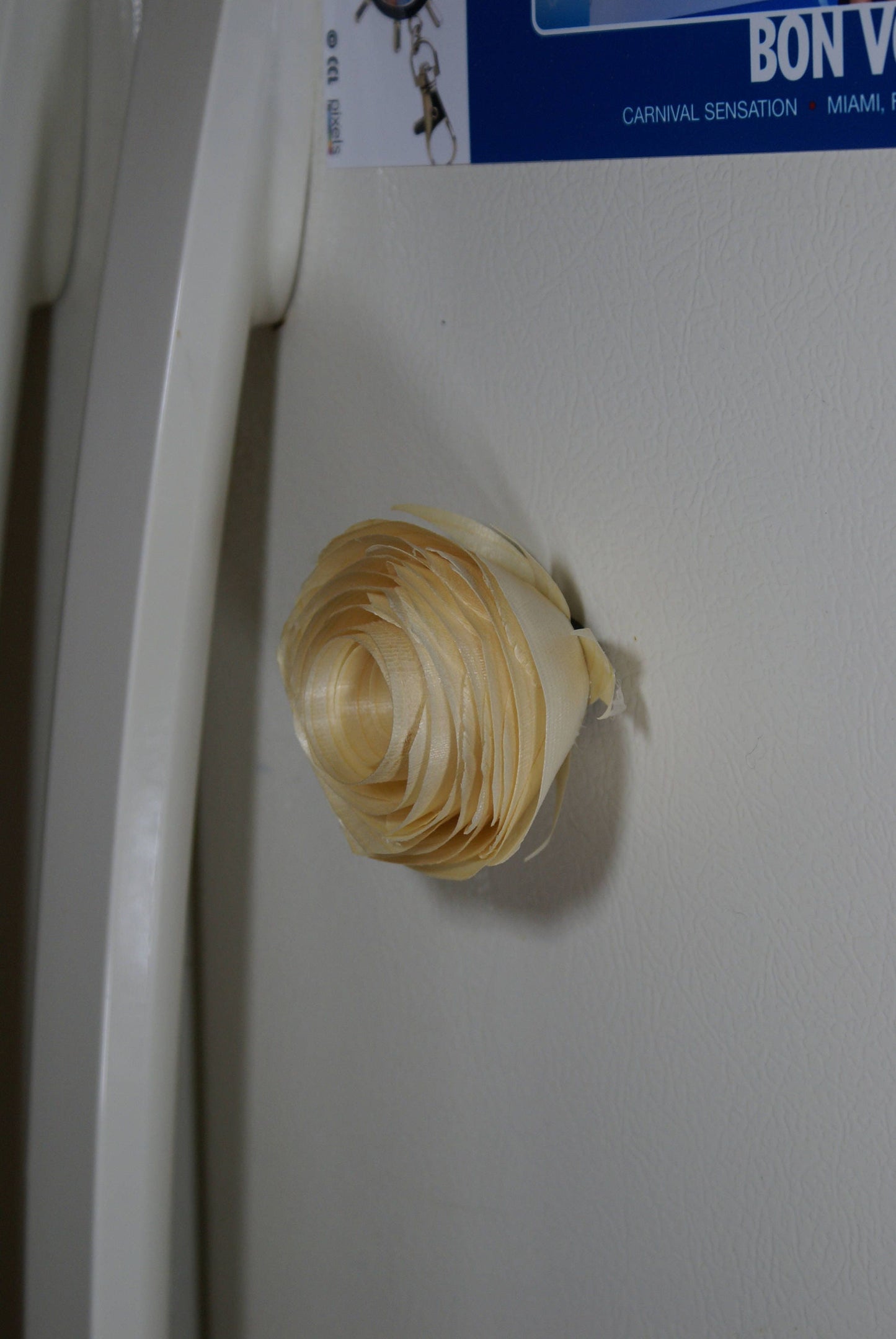 Handmade wood rose refrigerator magnet