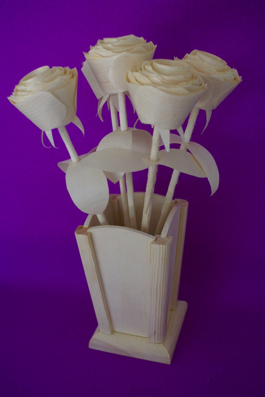 5 Handmade wood roses in wooden vase