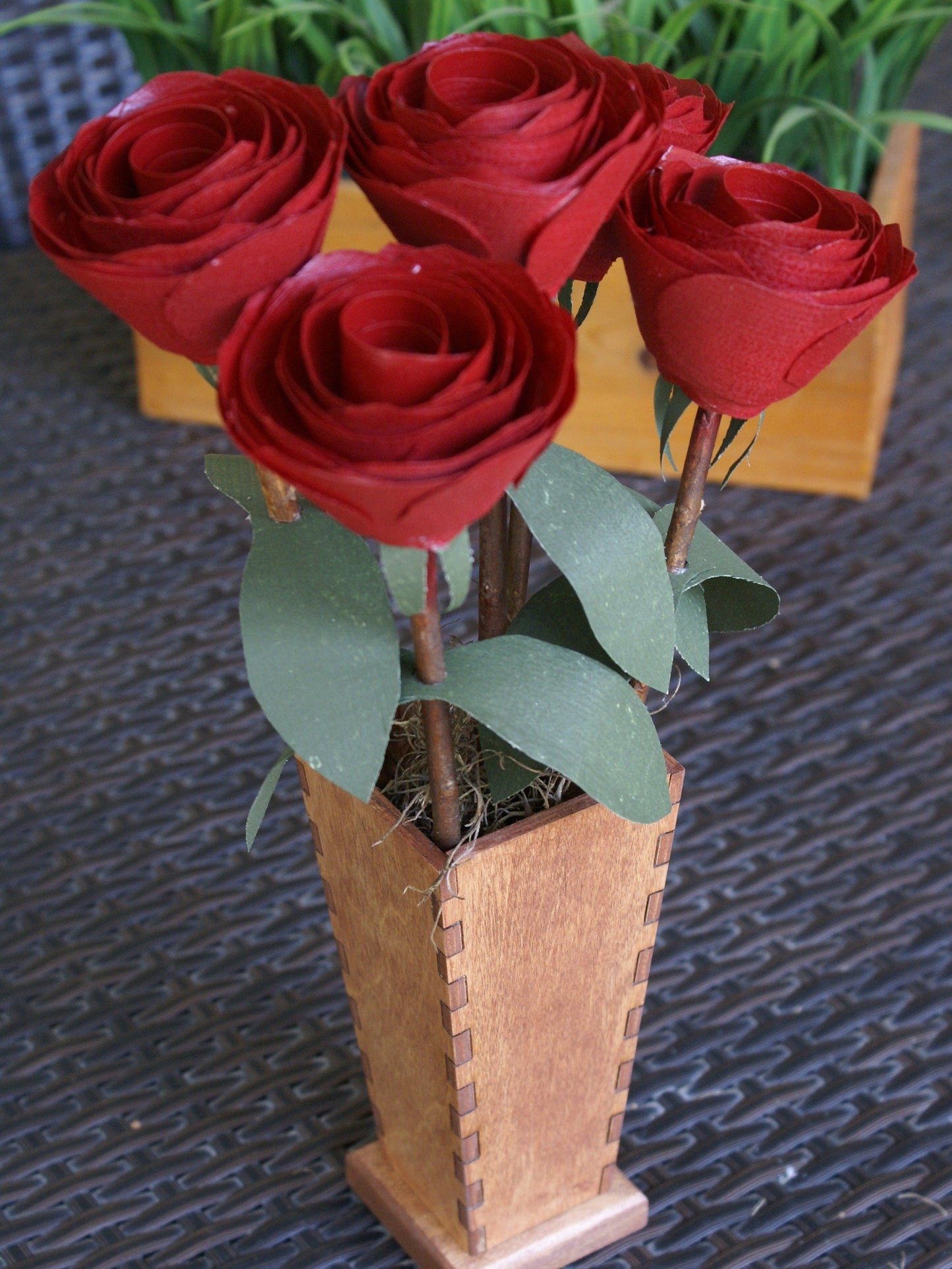 Handmade wood roses with wooden vase, 5 red roses on tree branch stems